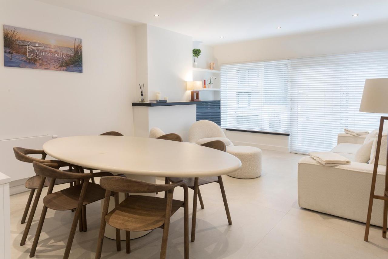 Elegant Seaside Retreat for Four - 'Casa Luigi'