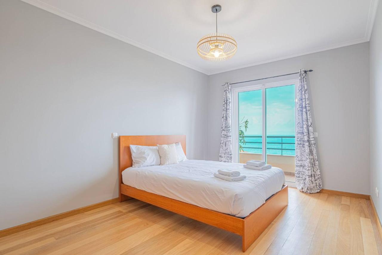 Ocean View Apartment in Caniço de Baixo - Chambres d’hôtes Funchal