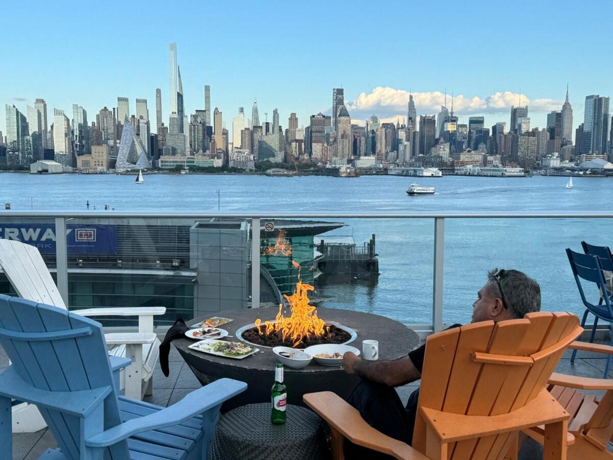 World Travelers Den 15 minutes by Bus to Times Square - Chambres d'hôtes West New York