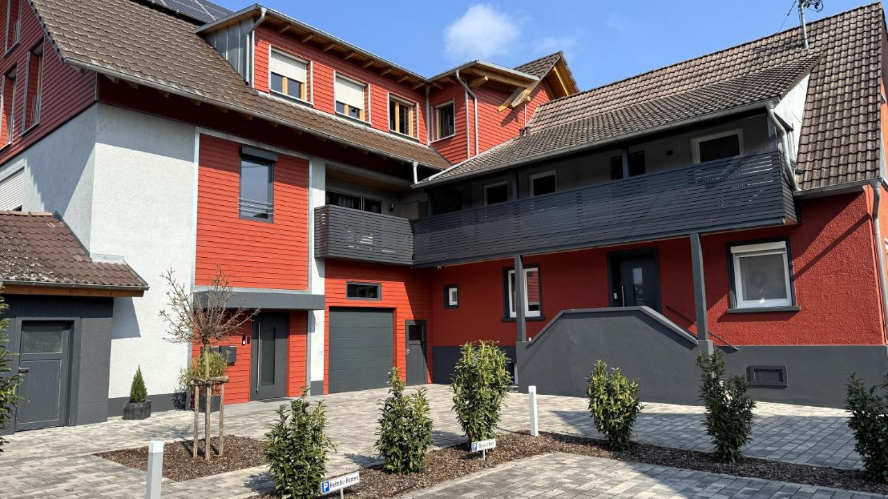 Heimbi Home No 2 I 4-5 Personen I Familienfreundlich I Balkon I Nähe EuropaPark I Parkplatz I E Ladestation - Chambres d'hôtes Schwanau