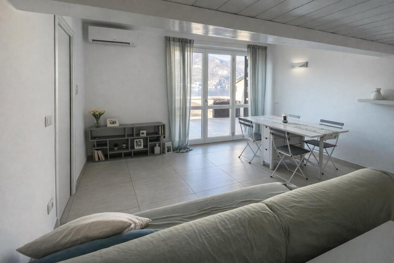 Casa PG - Appartamento Vista Lago - B&B Monte Isola