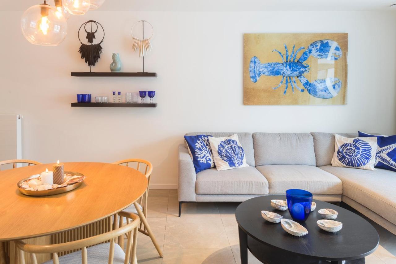 Modern coastal apartment with terrace & pool acces - Chambres d'hôtes Nieuport