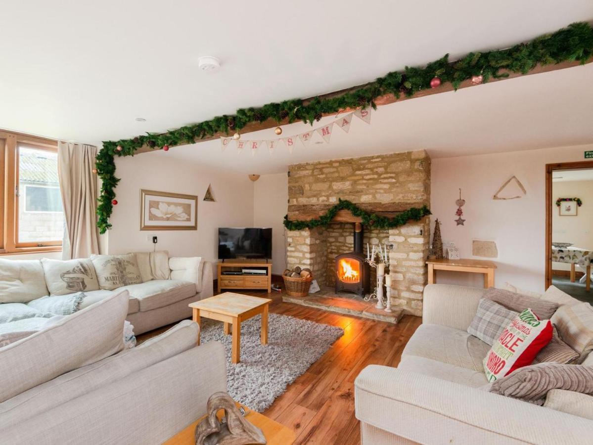 6 Bed in Witney oc-cc028 - Ferienwohnung Stonesfield