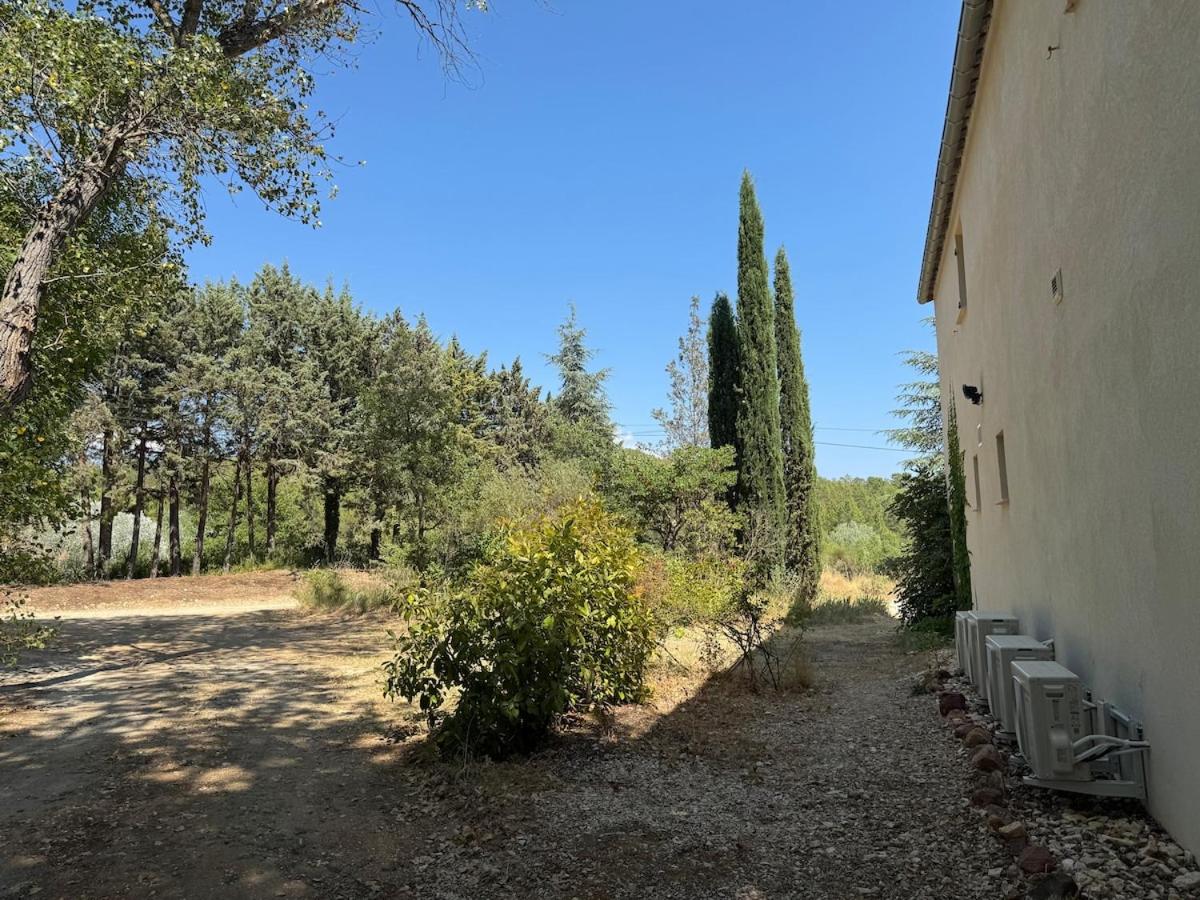 Villa individuelle Luberon, piscine, calme, air conditionné - Bed and Breakfast Roussillon
