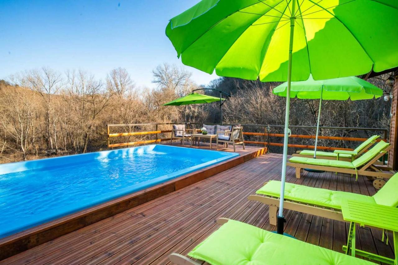 Green View 2 - Bed and Breakfast Skrino