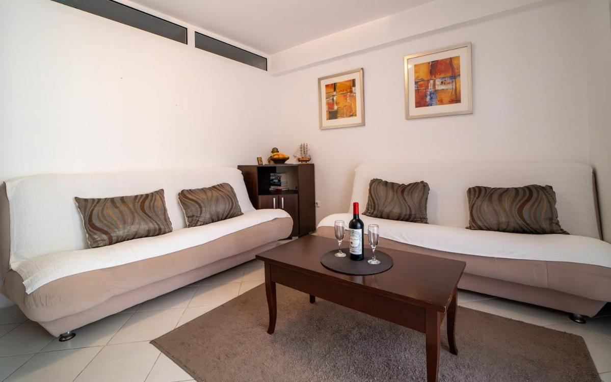 Olive View apartment - Ferienwohnung Rafajlovići