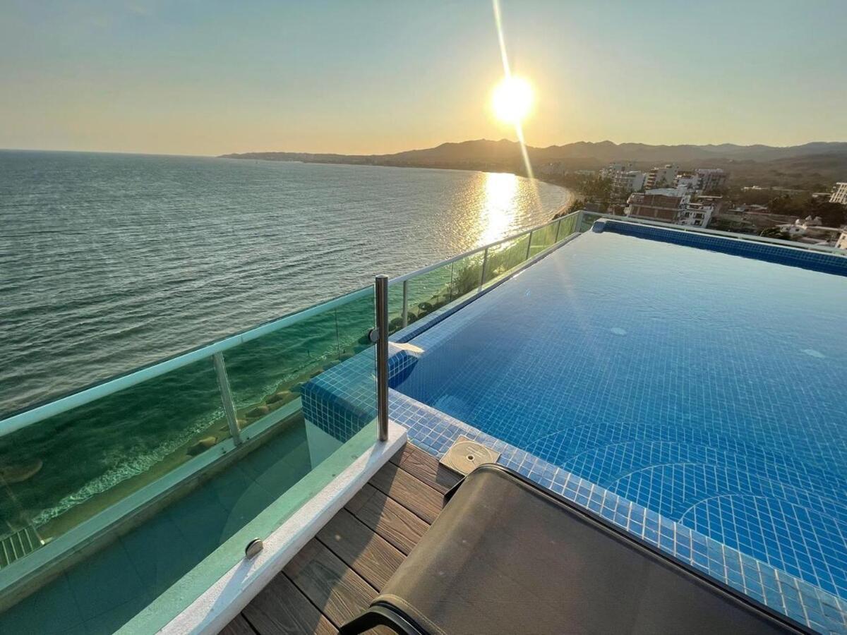 Risco Centro de Bucerías beachfront with pool - Chambres d’hôtes Bucerías