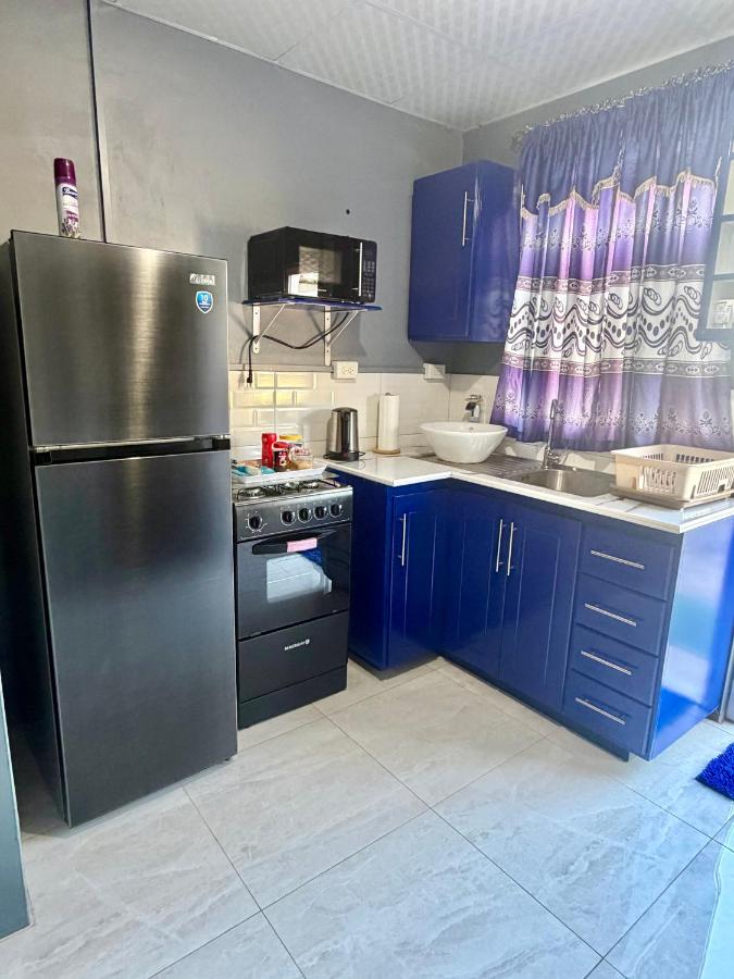 Appartamento con 1 Camera da Letto - Non Fumatori