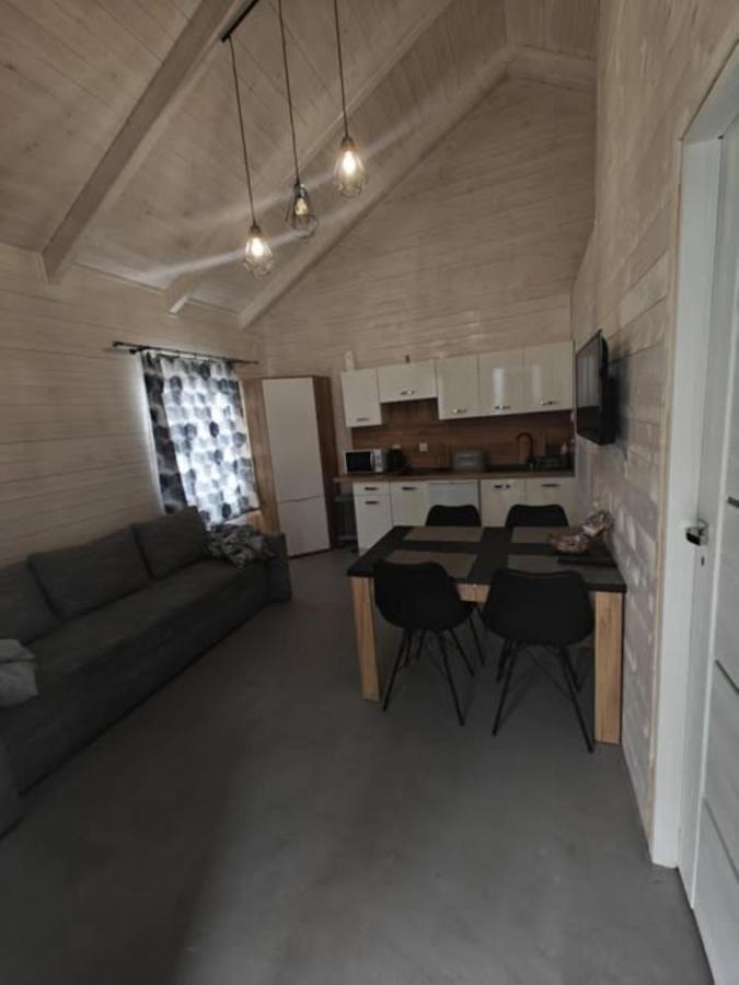 Domki AMI 2 - Ferienwohnung Henkenhagen