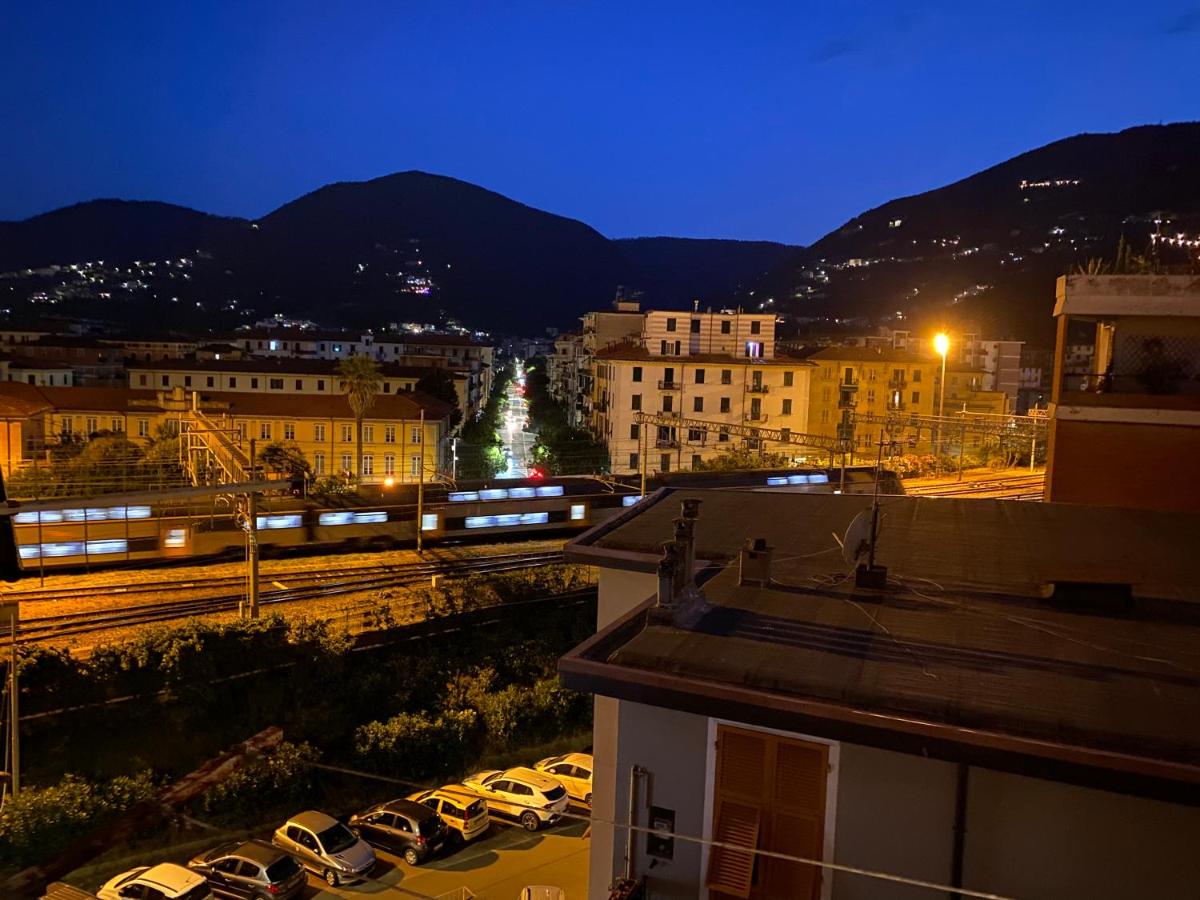 Affittacamere Sulle Stelle - B&B La Spezia