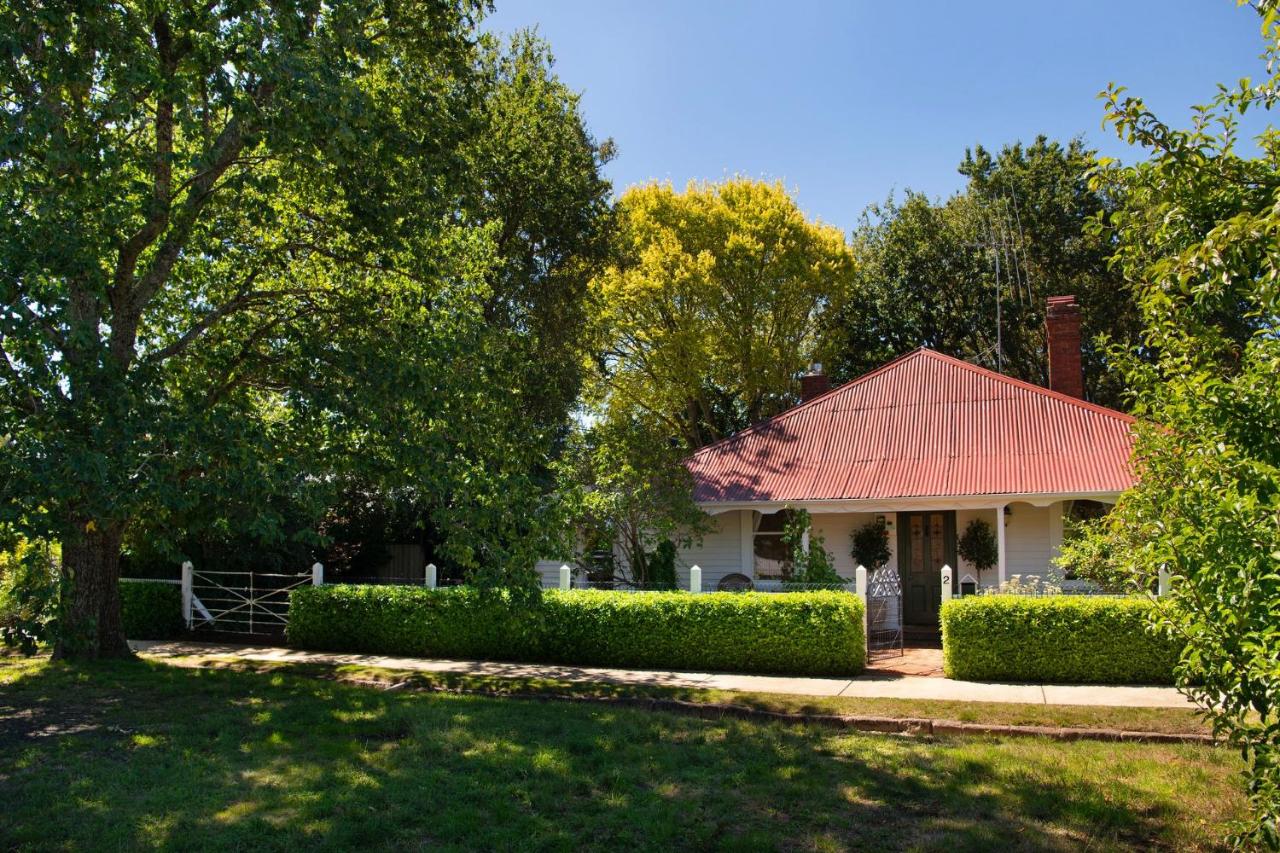 Hatherlie House Woodend - B&B Woodend