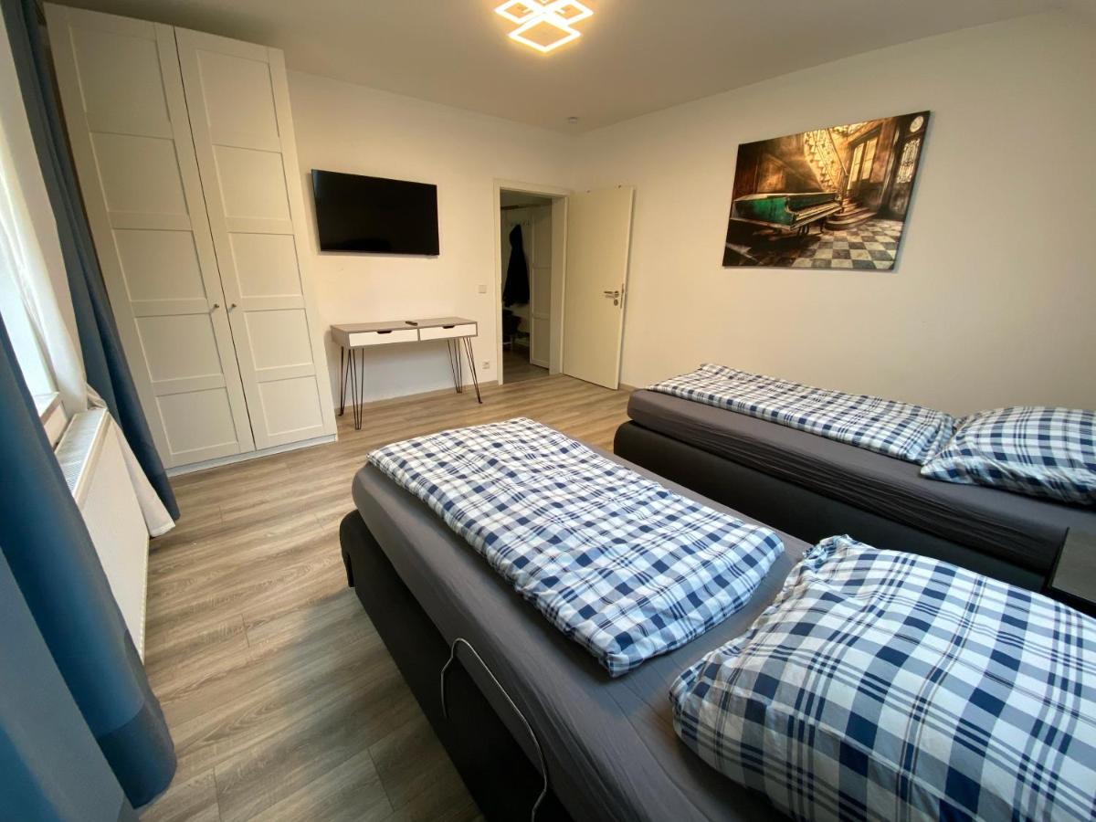 Ferienwohnung Modern 2 Rooms 4 Beds - Ferienwohnung Essen
