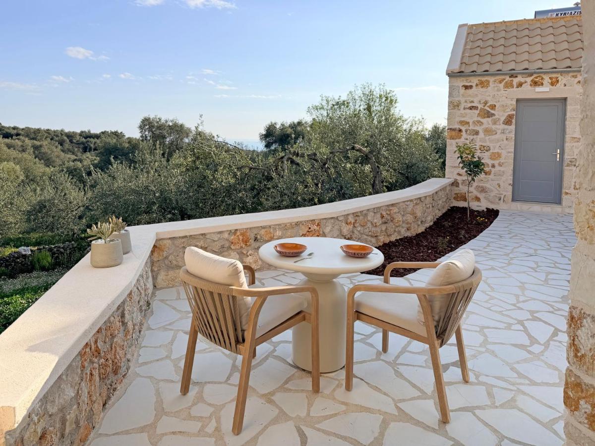 Two Houses Parga - Bed and Breakfast Párga