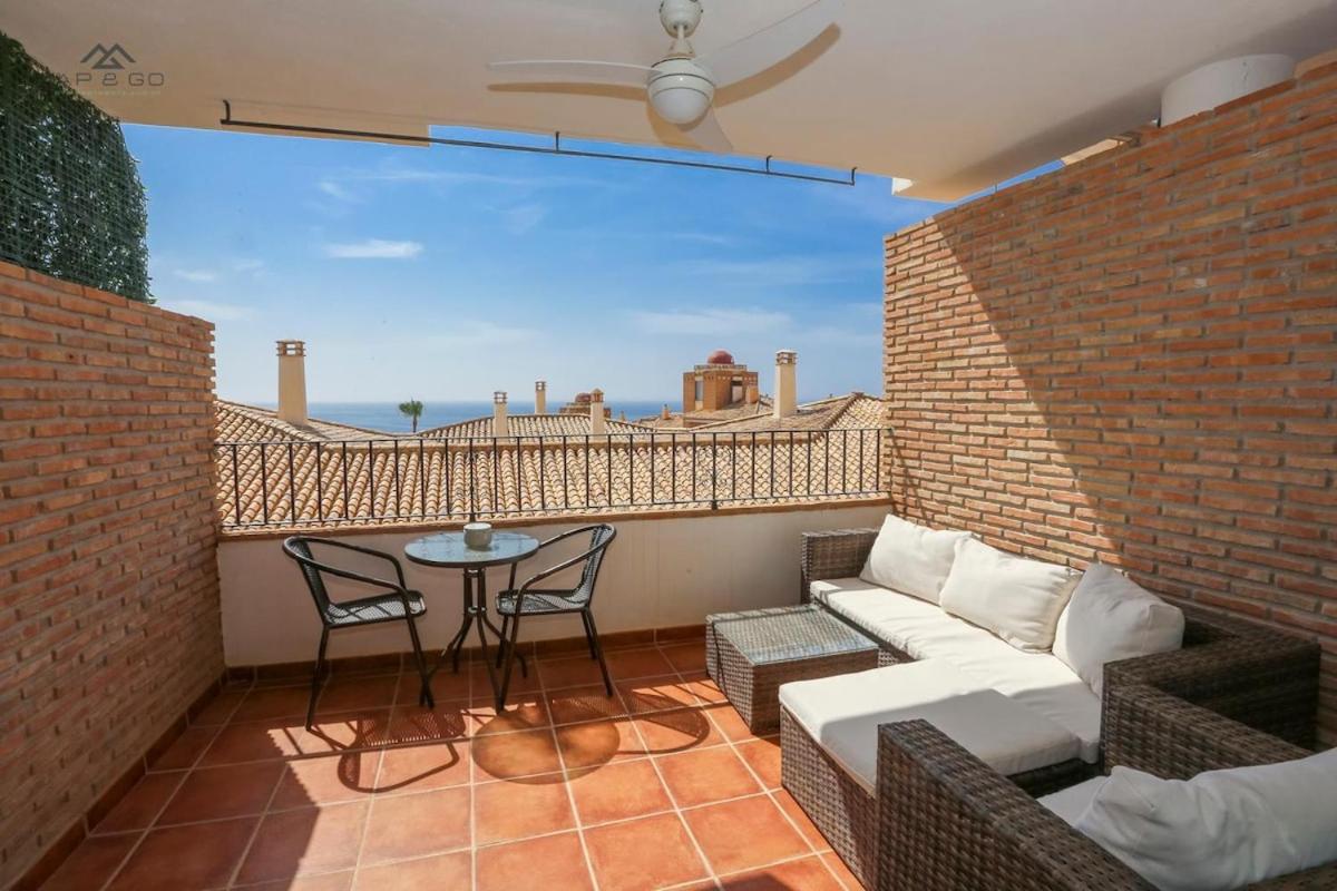 Adnadnia sea views & pool II - B&B La Herradura