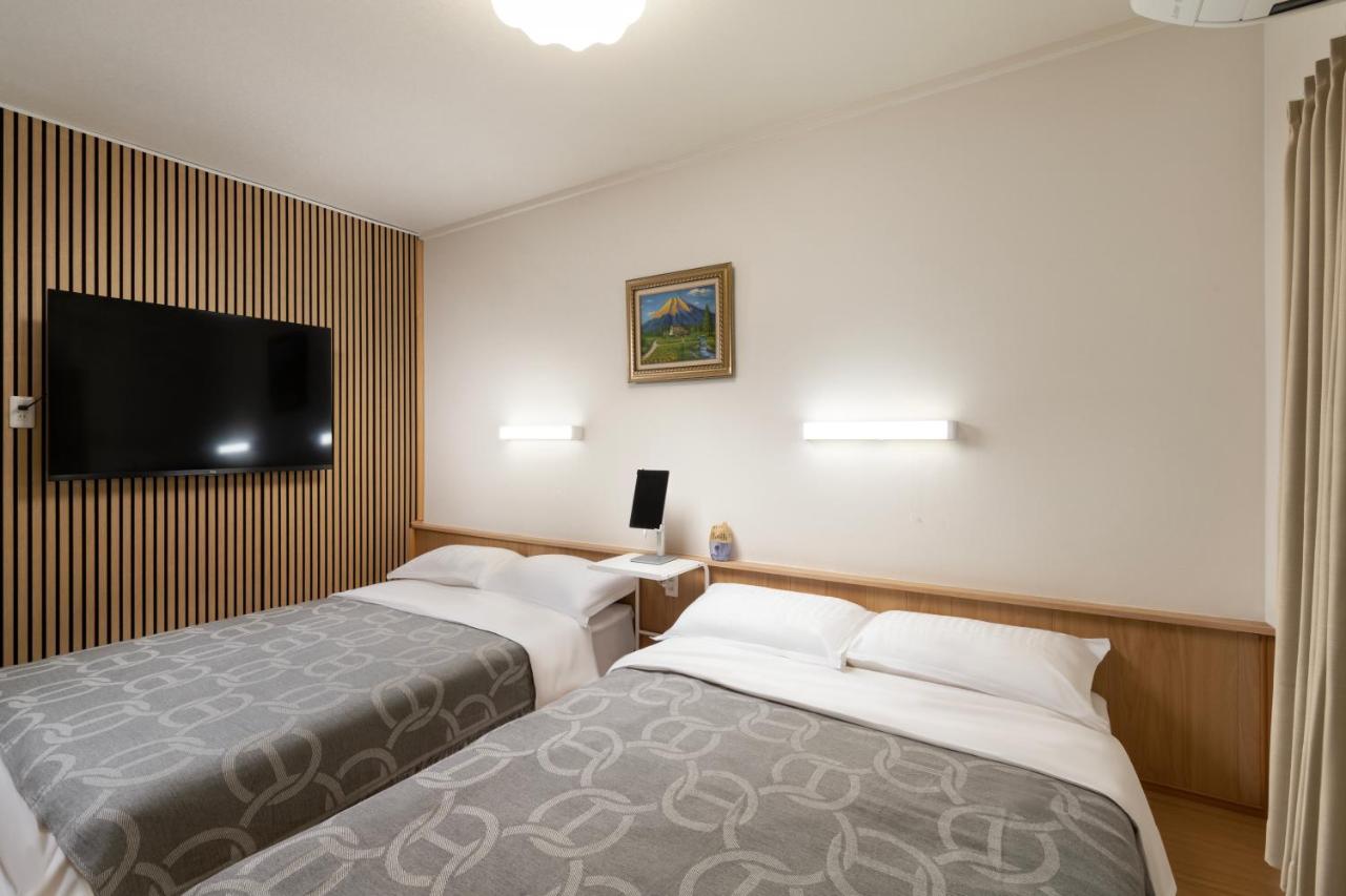 Torinoma 鳥の間 Cozy Japanese Rooms Fukuoka - Bed and Breakfast Fukuoka