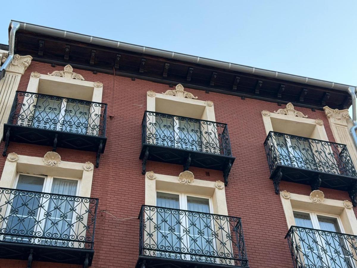 Apartamento Calera - Ferienwohnung Burgos