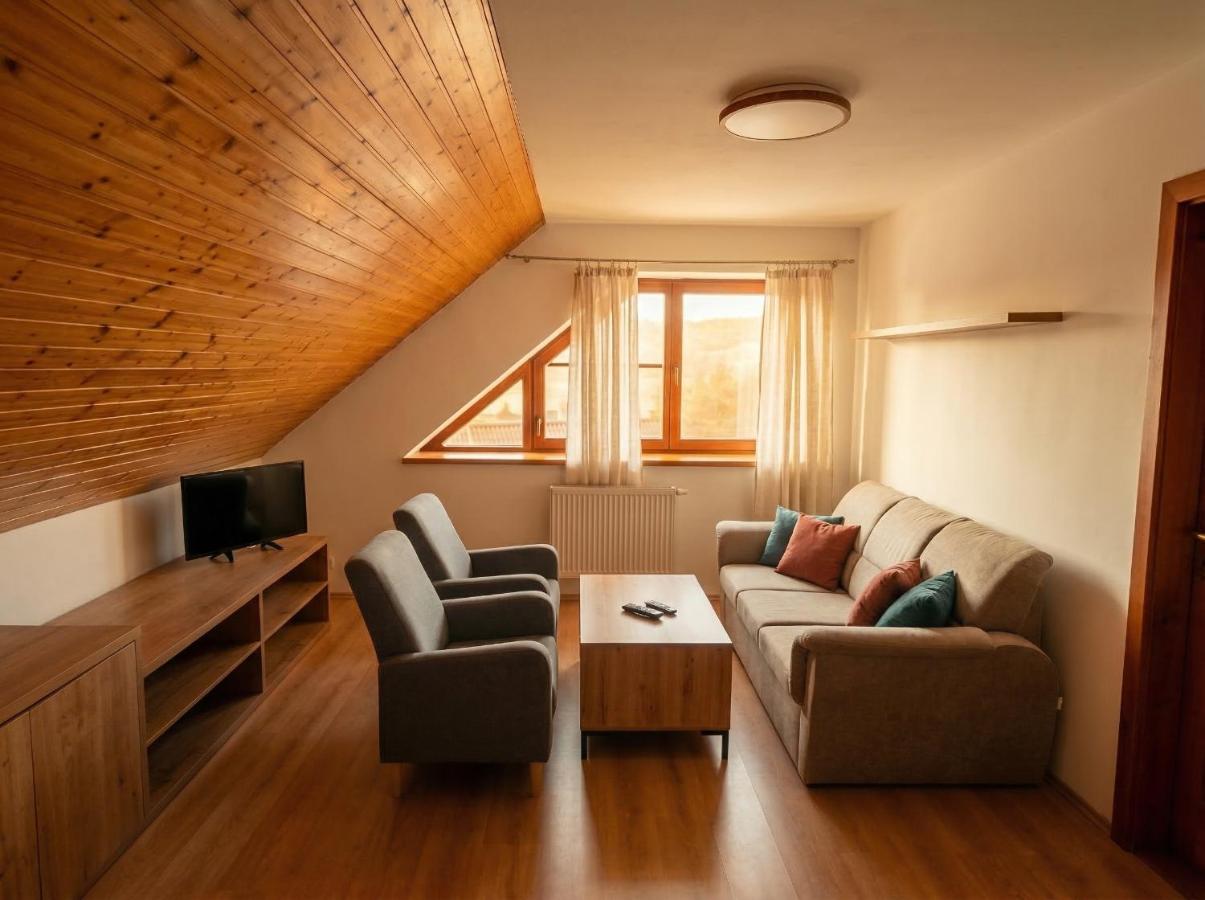 Biely Dom - Ferienwohnung Ružomberok