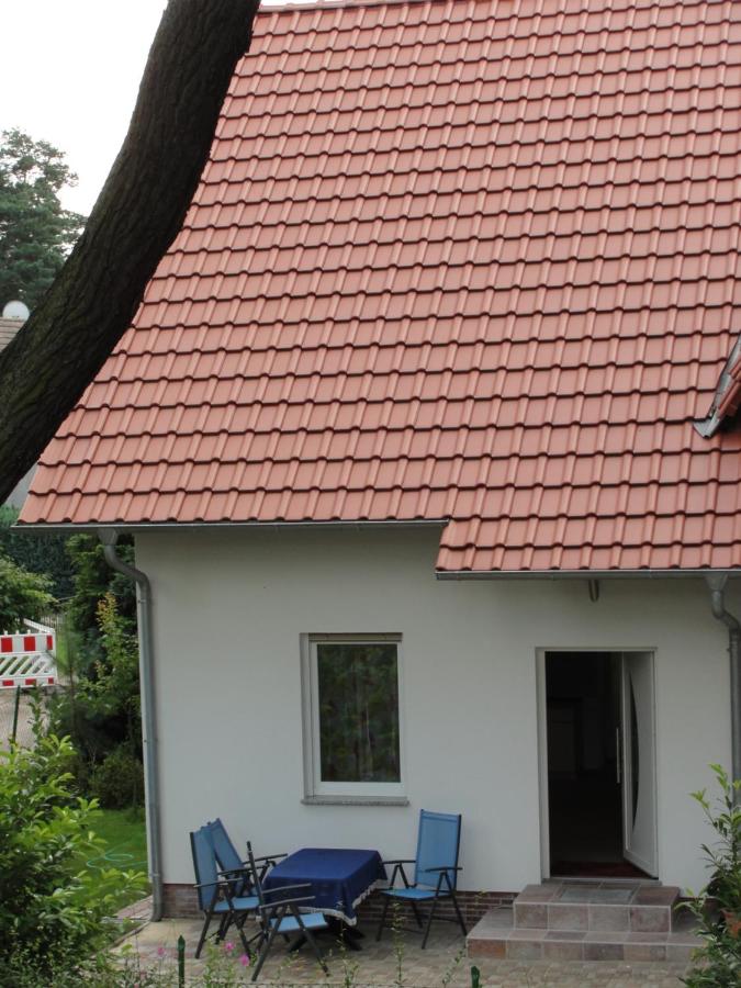 Ferienreihenhäuser Roswitha - B&B Wernburg