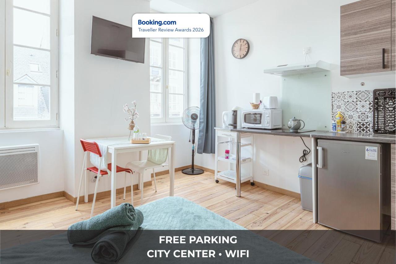 Au Cœur de Pau - Parking Privé - Aquarelle - B&B Pau