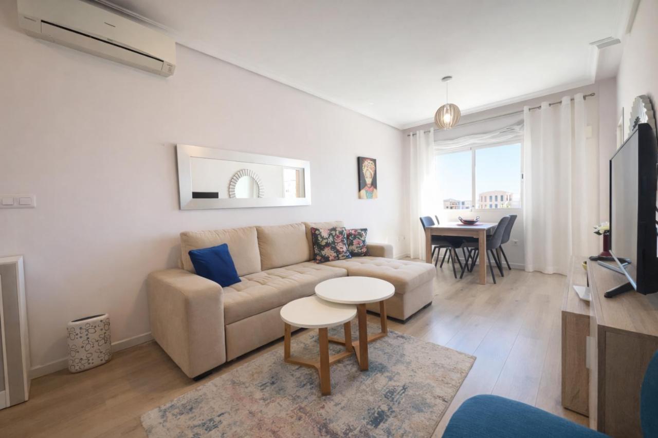 Sea and Sun Cabo Roig Apartment - Bed and Breakfast Urbanizacion los Balcones