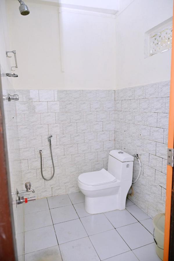 Greeshmam Holiday Inn - B&B Munnar