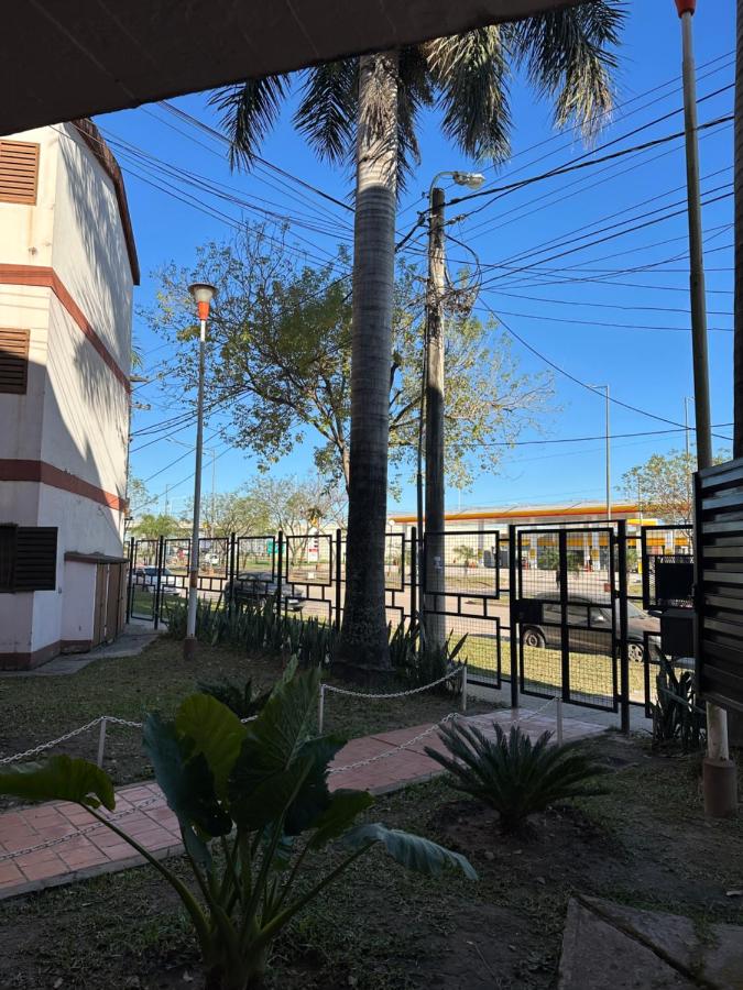 Dpto Planta Baja Complejo Cerrado Parking Gratis - B&B Formosa