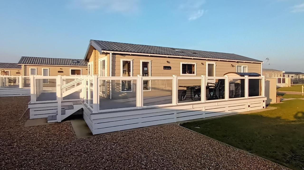 Sea View Lodge - Panoramic Sea Views - Seal Bay Resort - Chambres d’hôtes Selsey