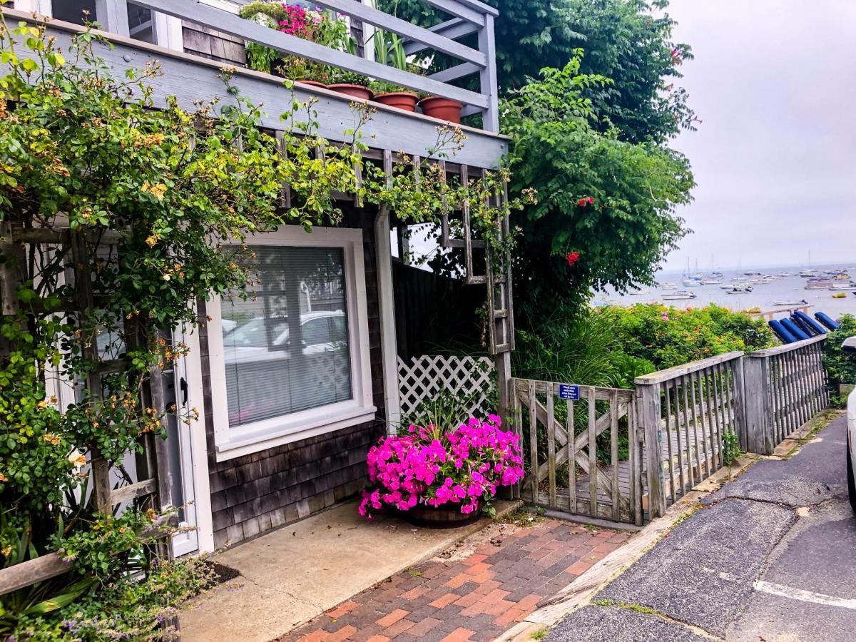 Beachfront Condo - Prime Commercial St Location - B&B Provincetown