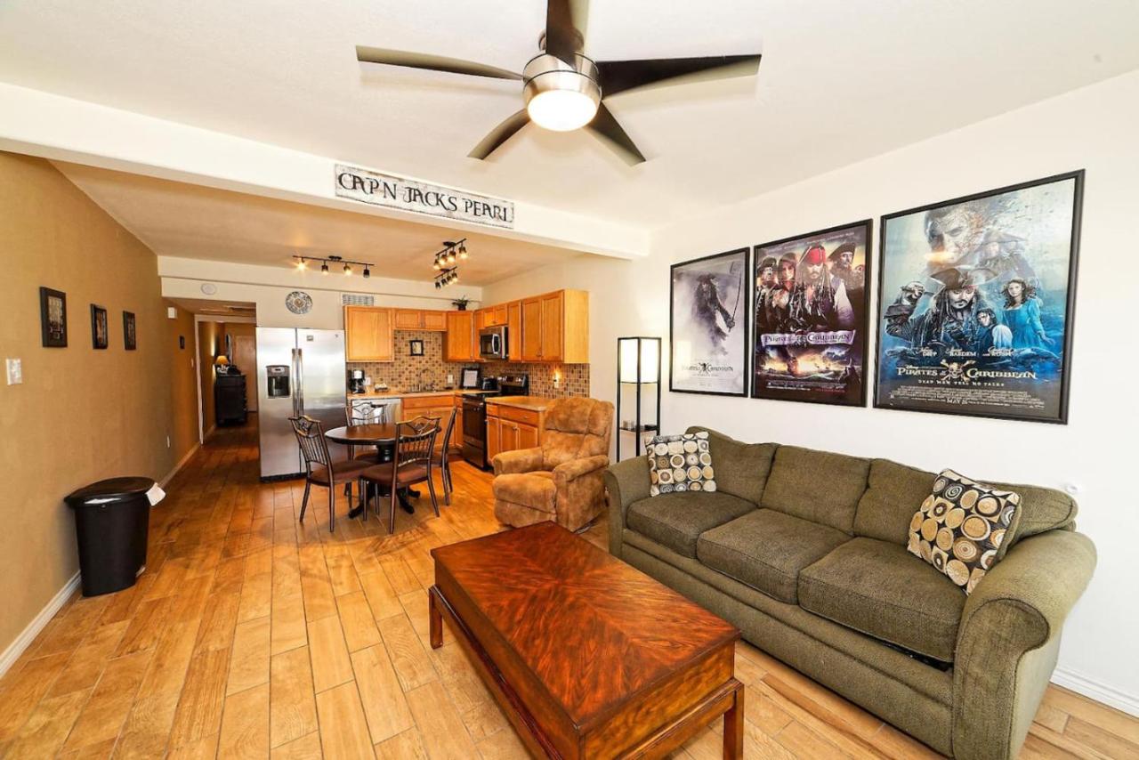 Captain Jacks Pearl - B&B Port Aransas