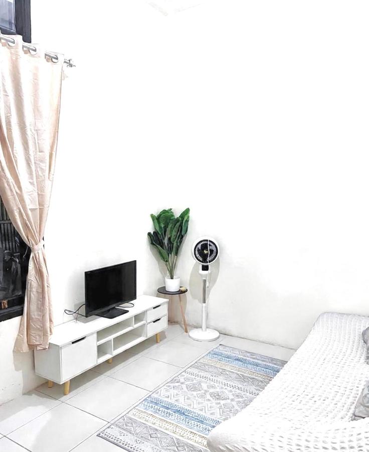 Ibiza house pangandaran - B&B Pangandaran