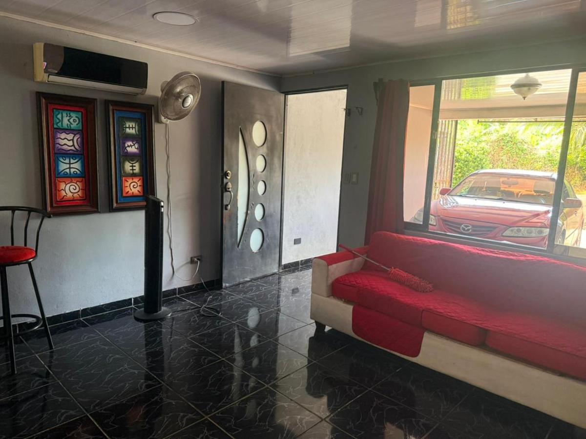 casa comoda y de relajamiento - B&B La Cuesta