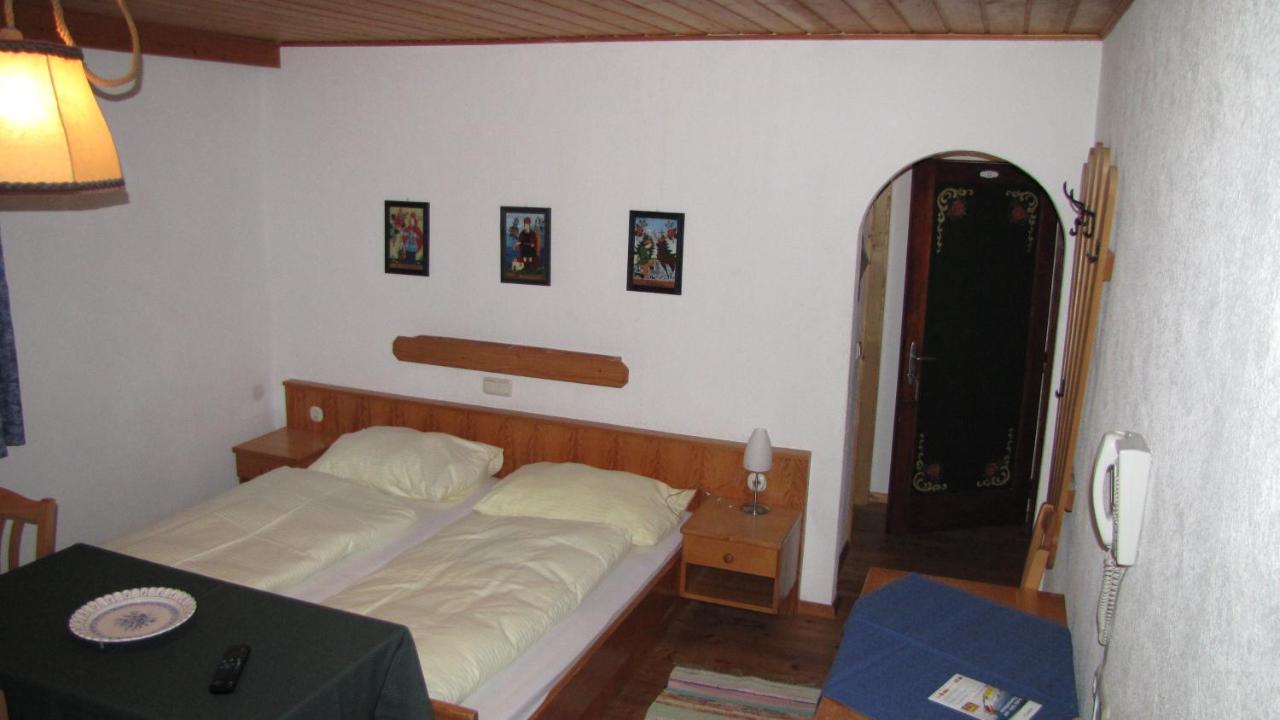 Dreibettzimmer