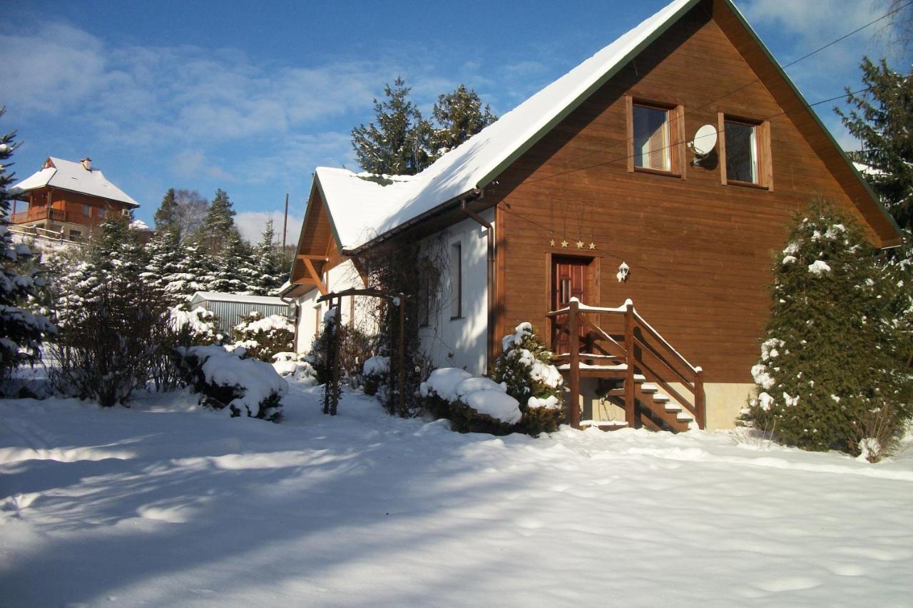 Domek i Apartamenty Stokrotka - B&B