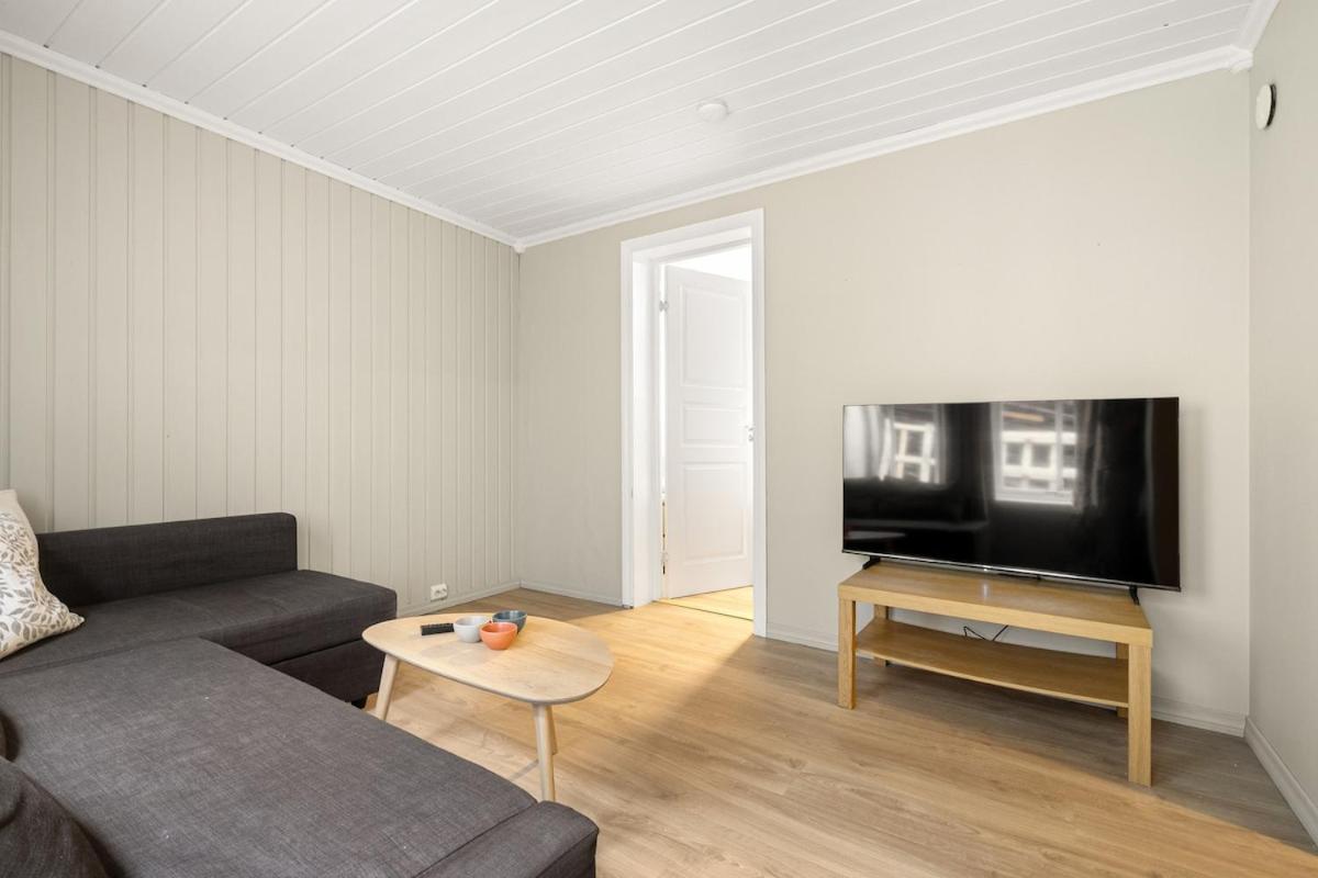 Modern apartment with 2 bedrooms and a sofa bed - Chambres d'hôtes Bergen