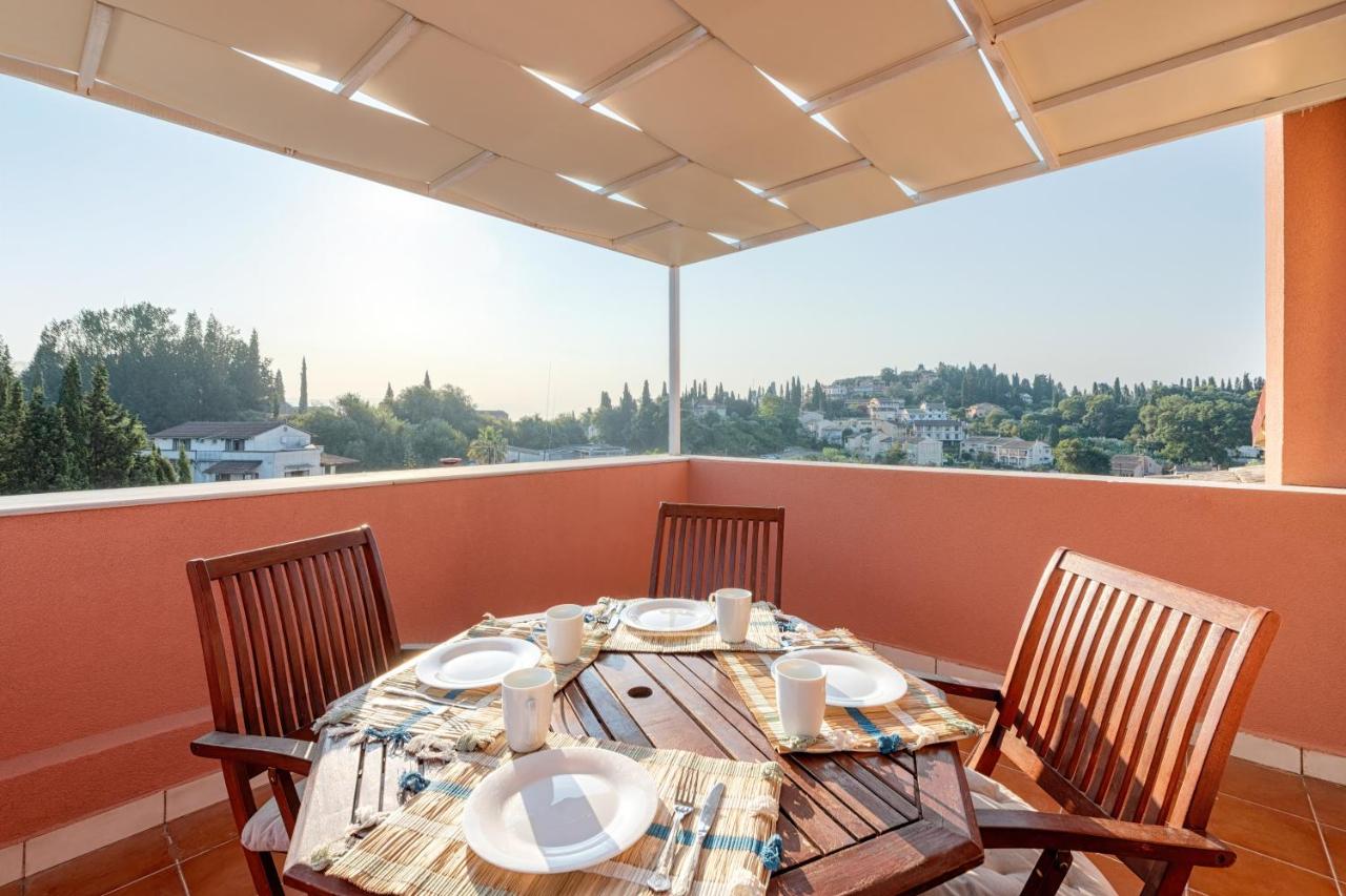 Sofita Maria, 2-bedrm Corfu charm - B&B Alepoú