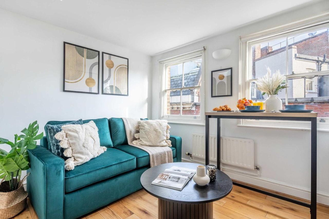 BnBNova - 2BR Holborn & Central London with Terrace - Ferienwohnung London