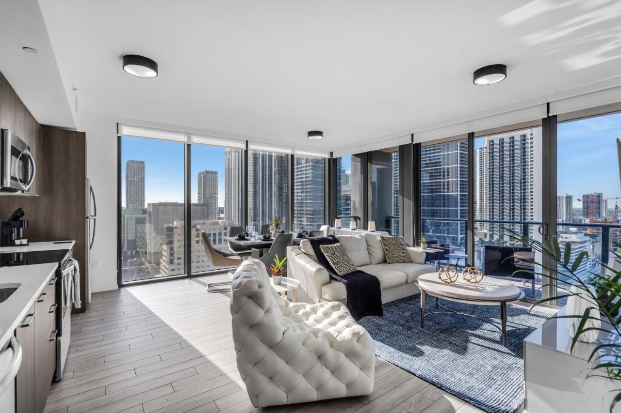 Luxury 3Bedroom Oasis - Stunning City & Water Views - High Floor - Ferienwohnung Miami