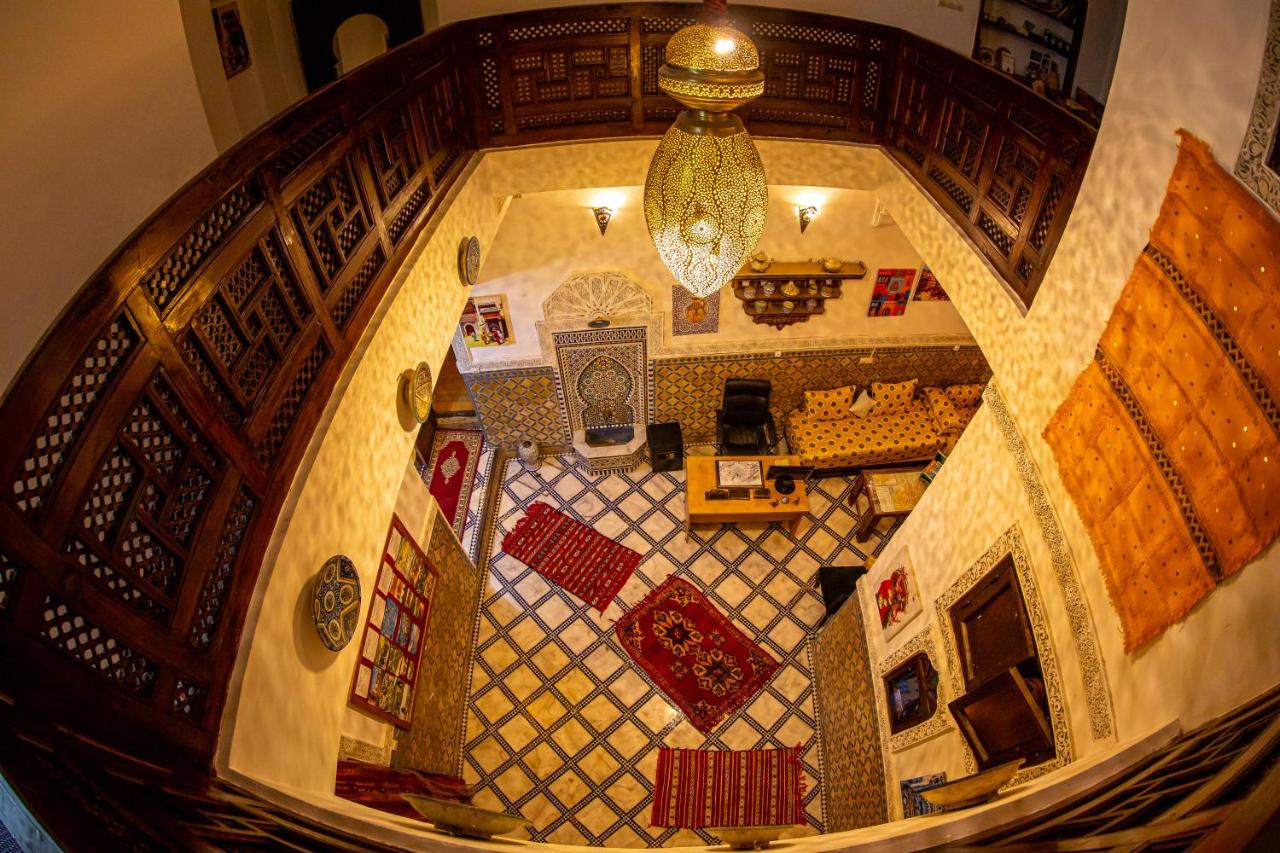 RiaD AMIR - Pure Majesty