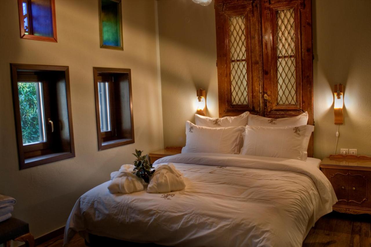 King Room with Mountain View