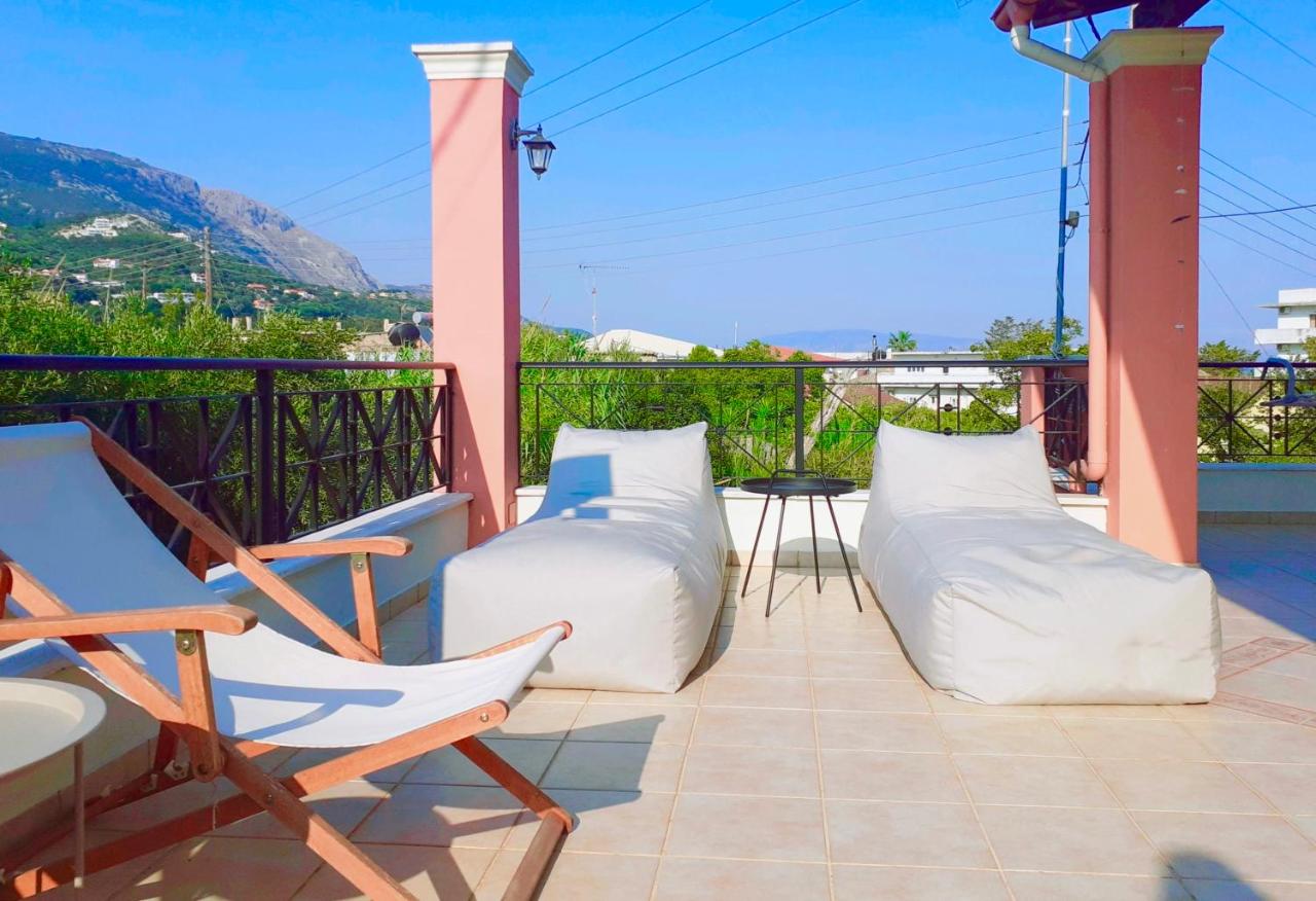 Villa Valia Seaside - B&B Ypsos