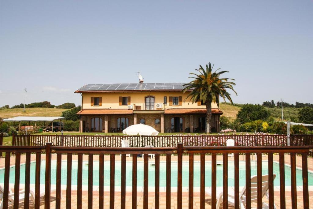 Casa Vacanze il Malandrone Apartments - Chambres d'hôtes Terriccio