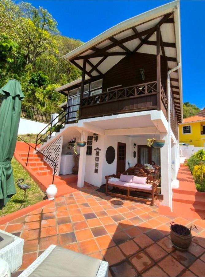 The Suite Spot Apartment - Private Paradise Stay - B&B Soufrière