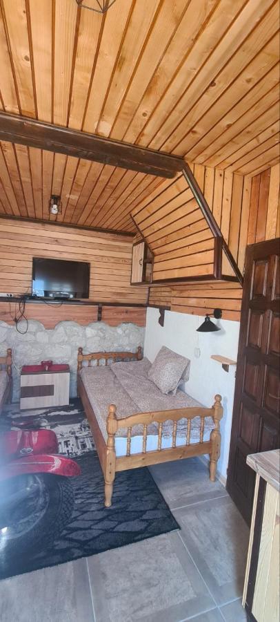 Vikendica Pejovic - B&B Žabljak