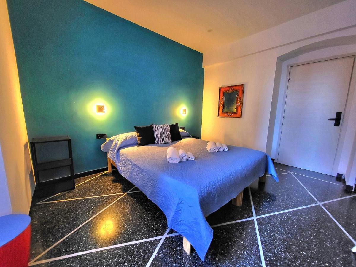 6 Ospiti, vicino alla Fiera di Genova e Stazione Brignole - Chambres d'hôtes Gênes