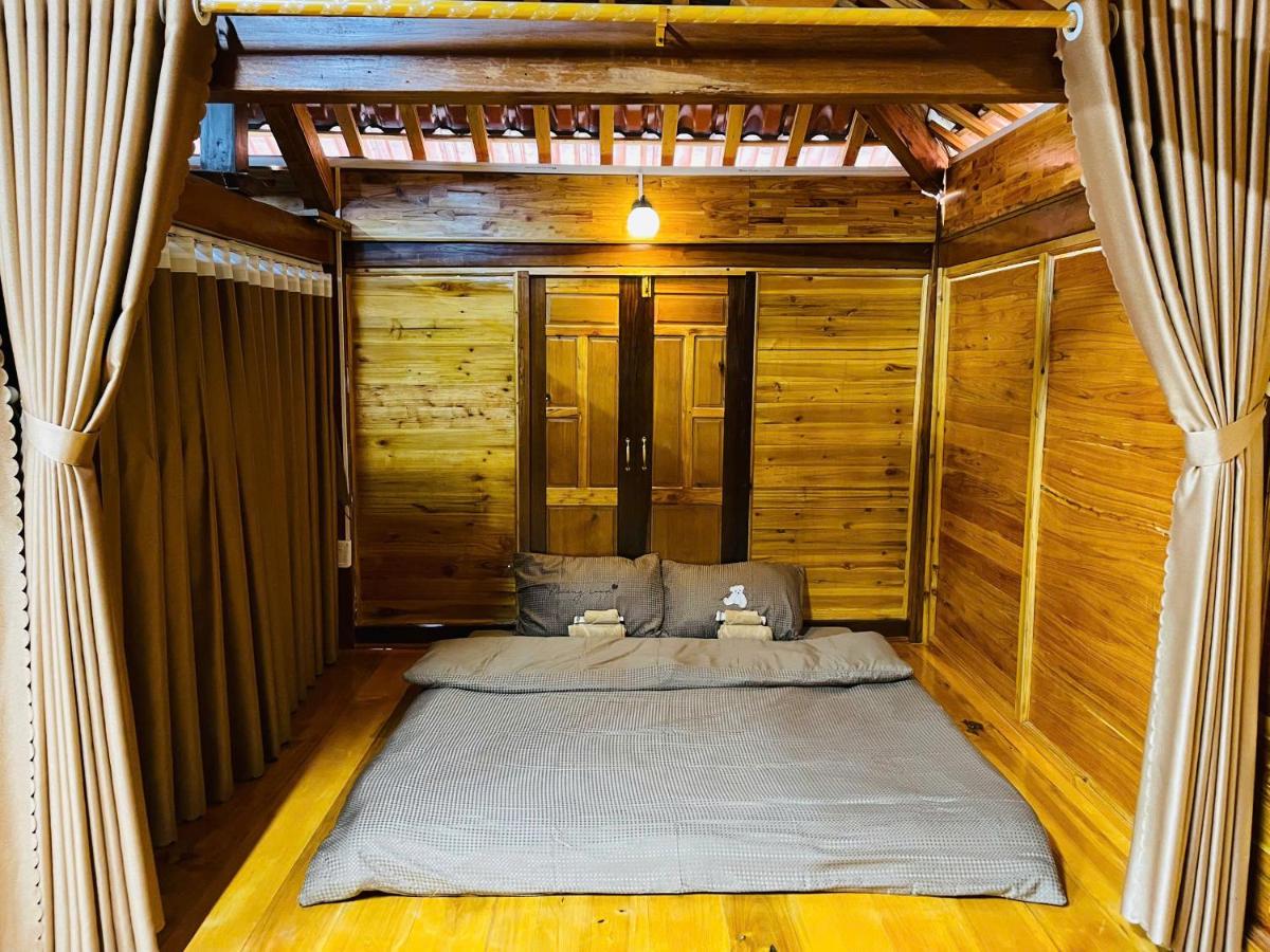 Bett im 8-Bett-Schlafsaal