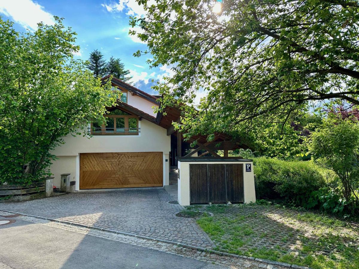 Rosi's Ferienwohnung Kampenwandblick - B&B Prien am Chiemsee