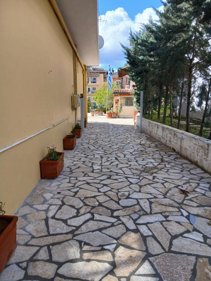 Ioana' Sea View - Bed and Breakfast Grevedianá