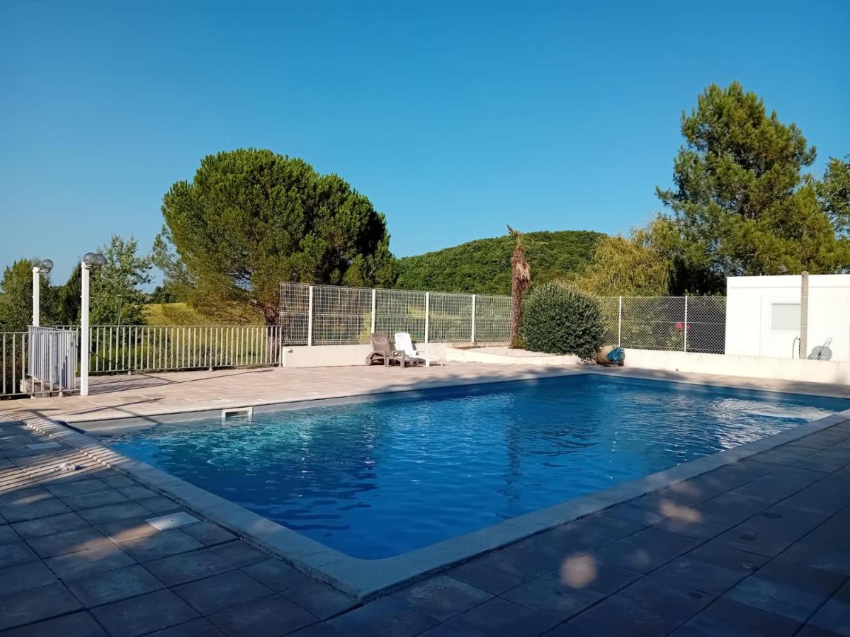 Le Chalet de Pratviel - proche Albi - Bed and Breakfast Puygouzon