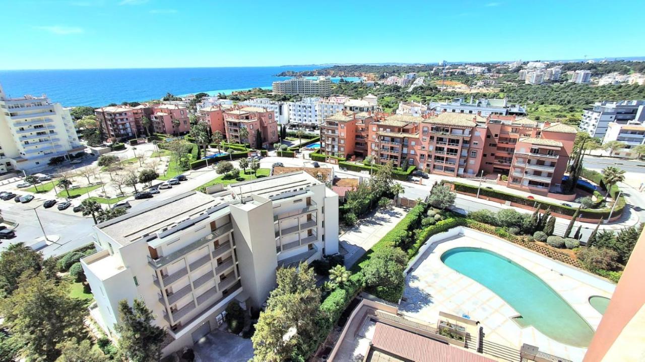 Da Rocha Beach, AMAZING 180M Sea View - B&B Portimão