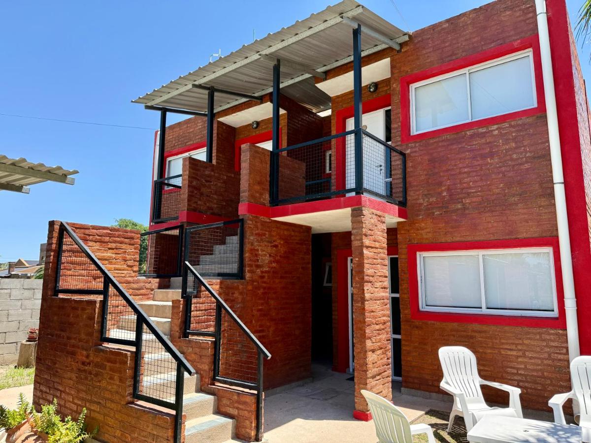 Dolce Vita Miramar - a una cuadra de la costanera - B&B Miramar